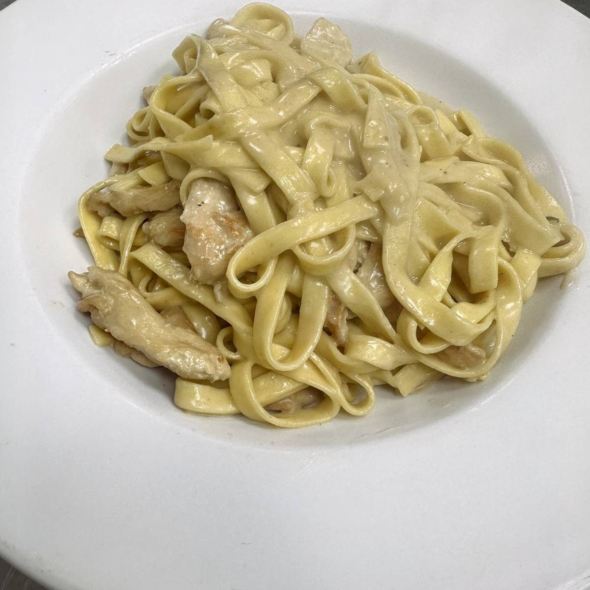 Fettuccine Alfredo.