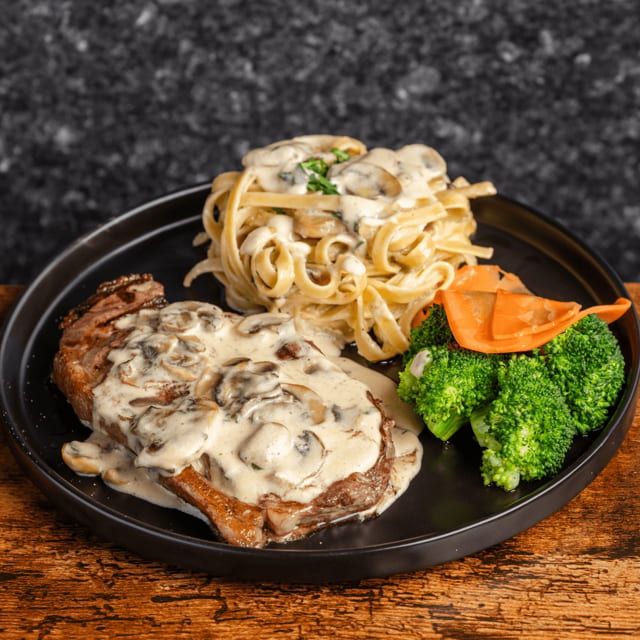 Steak Al Fungi.