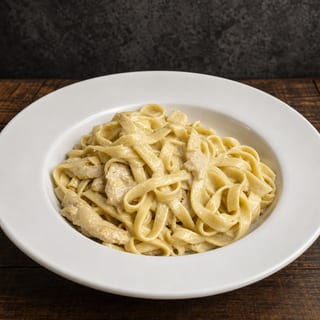 Fettuccine Alfredo